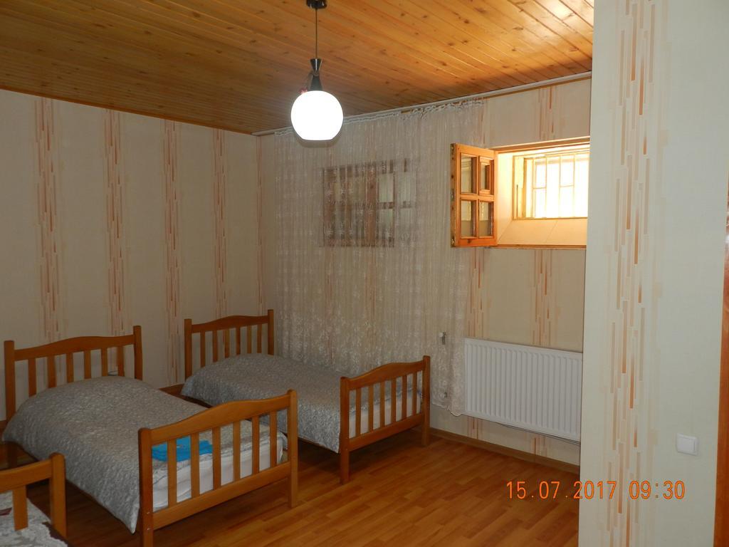 Room 404 Guest House Тбилиси Экстерьер фото